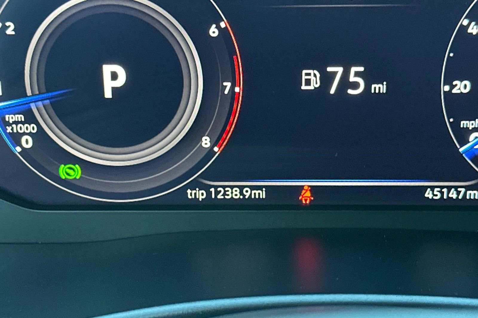 Used 2023 Volkswagen Atlas SE image 28