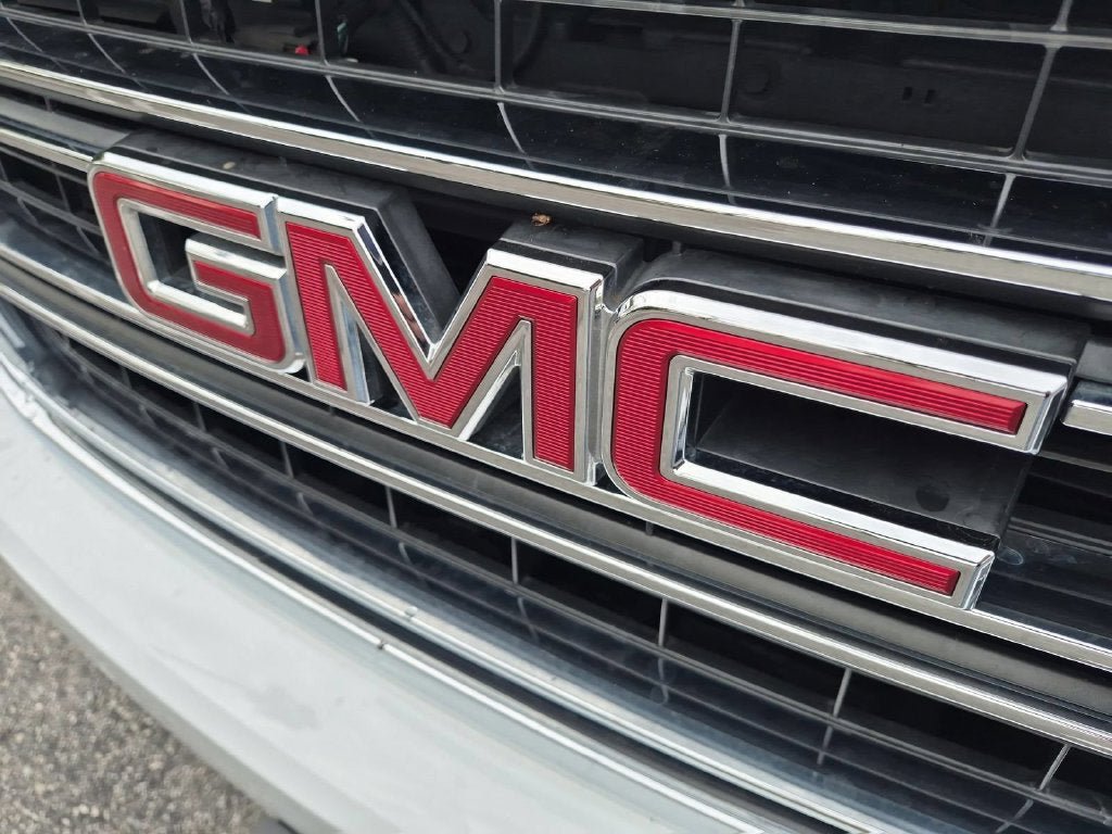 Used 2018 GMC Yukon SLE w/ HD Trailering Package AWD/4WD image 32