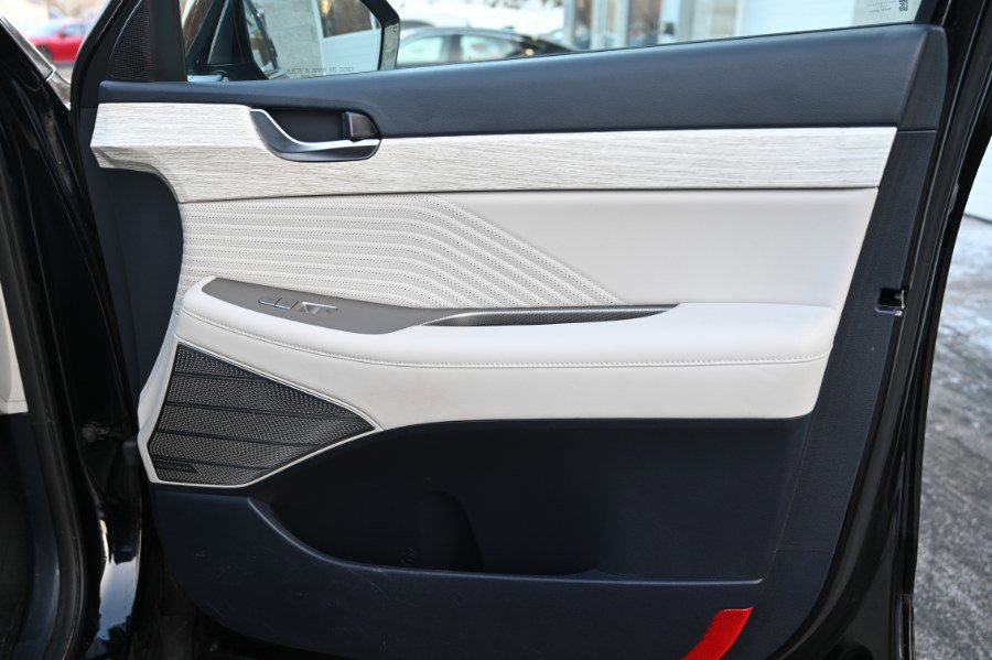 Used 2023 Hyundai Palisade Calligraphy image 28