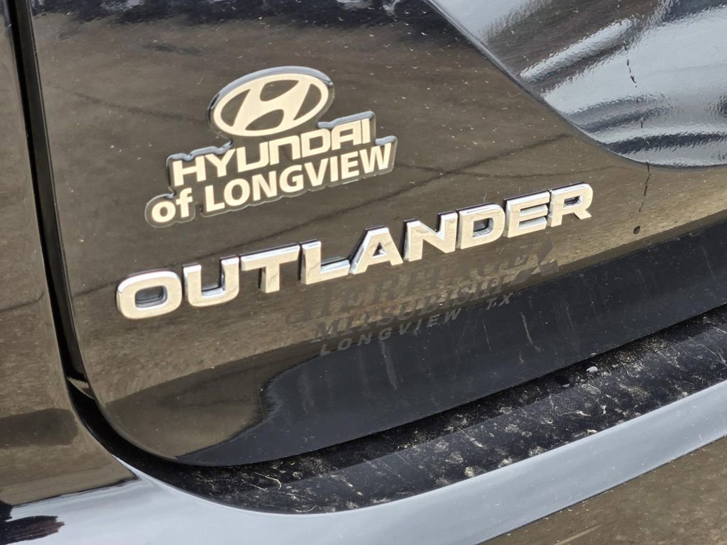 Used 2024 Mitsubishi Outlander SEL image 5