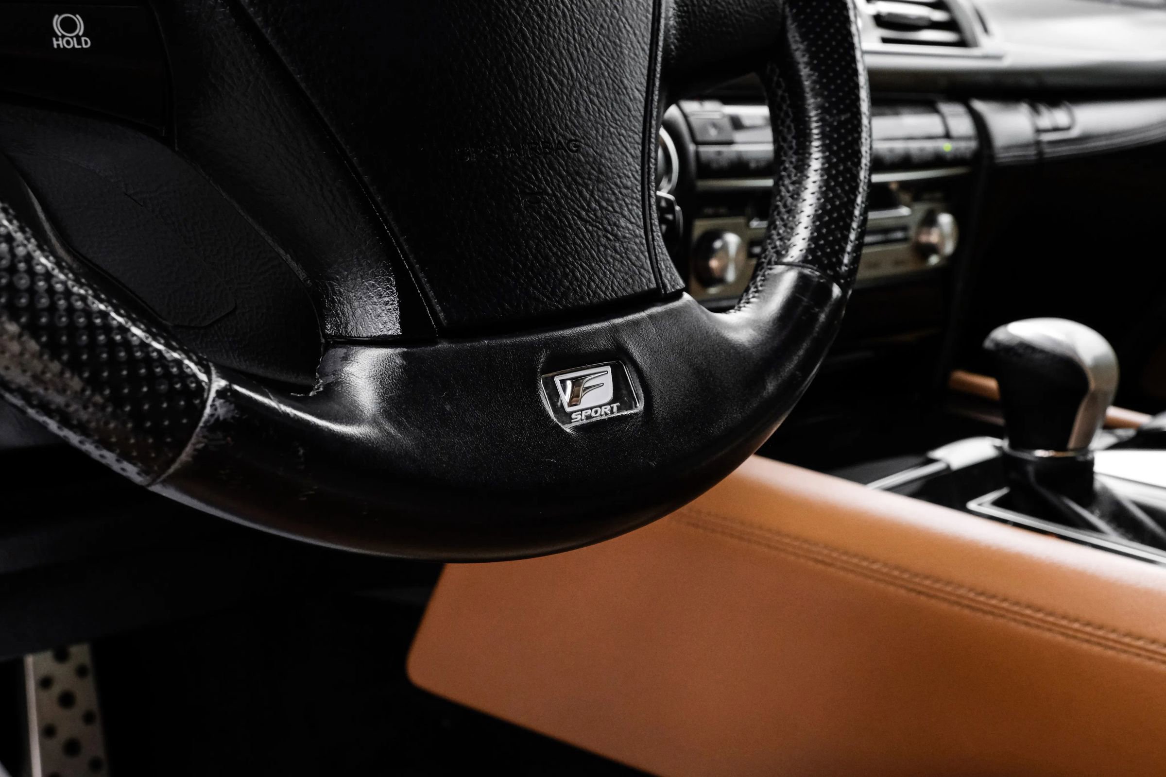 Used 2014 Lexus LS 460 AWD w/ F Sport Package image 28