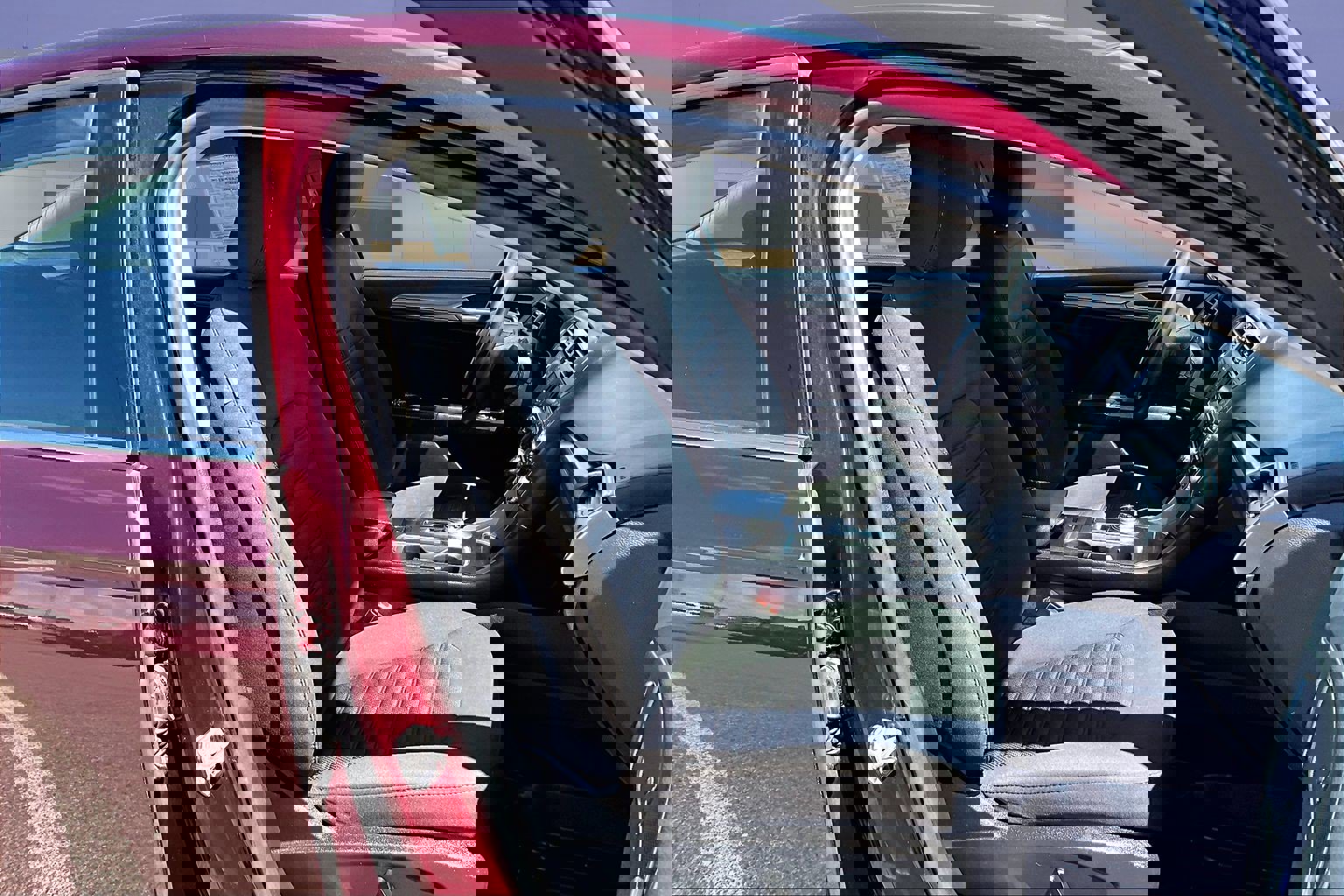 Used 2017 Ford Fusion SE image 31