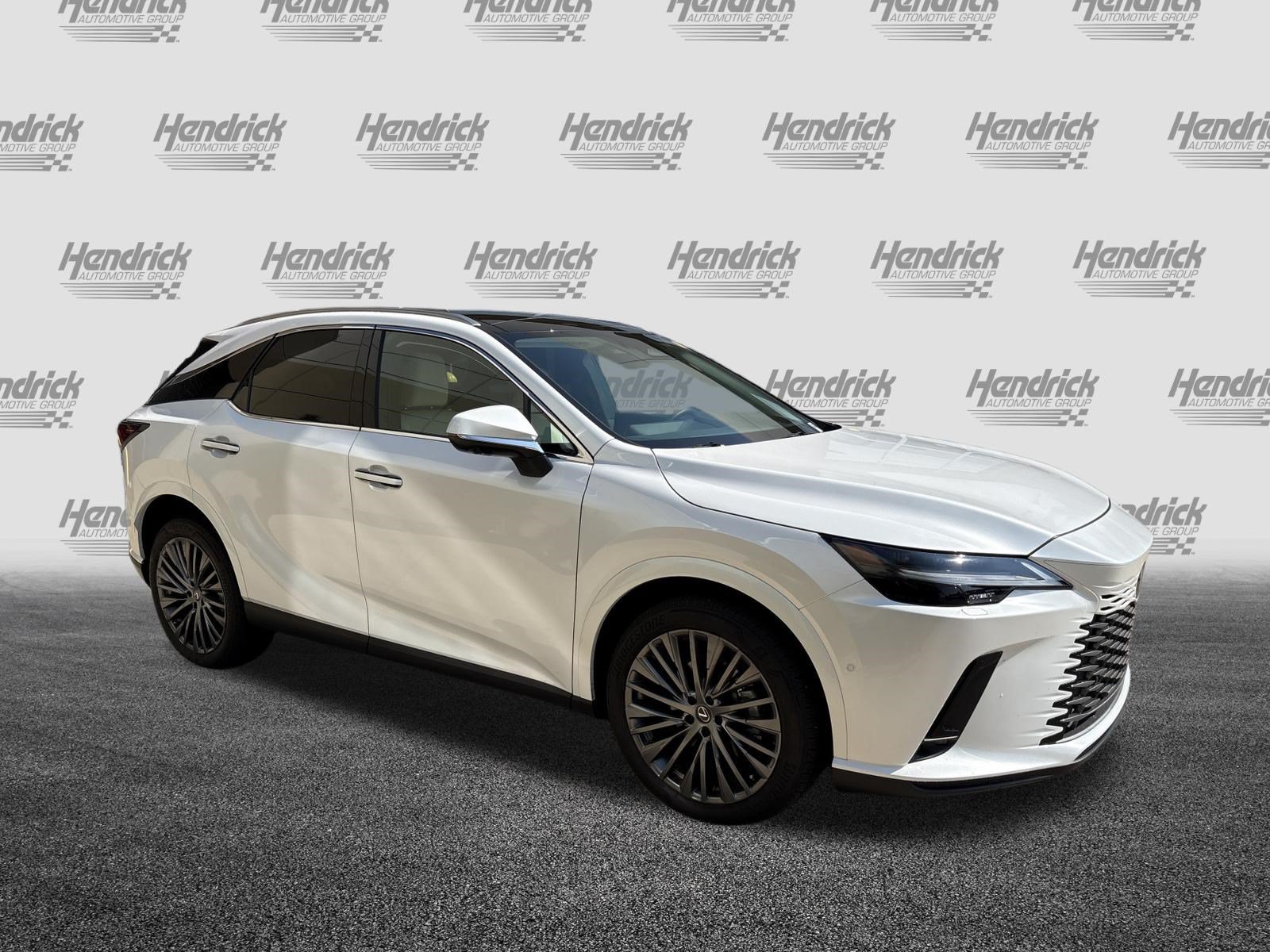Used 2025 Lexus RX 350 w/ Convenience Package AWD/4WD image 2