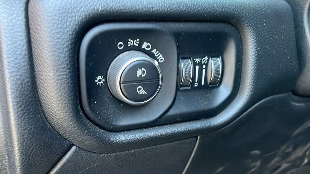 Used 2019 RAM 2500 Power Wagon AWD/4WD image 11