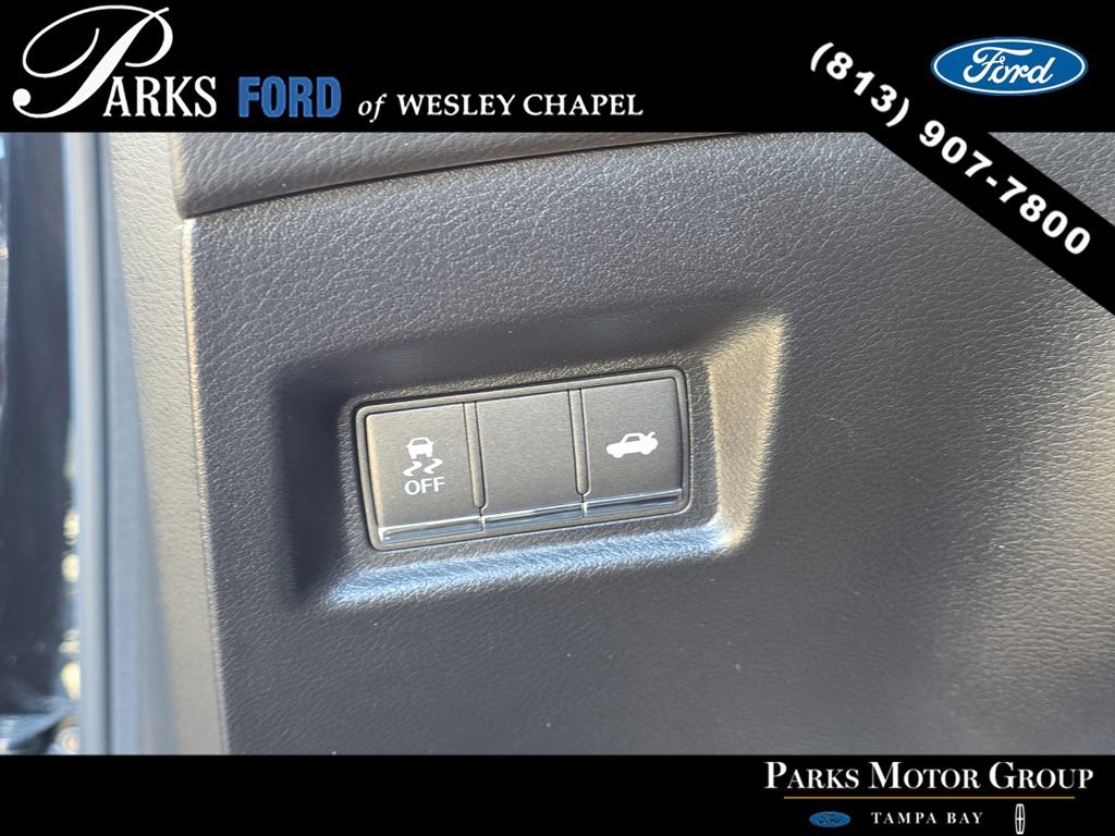 Used 2022 INFINITI Q60 3.0t Luxe w/ Essential Package image 23