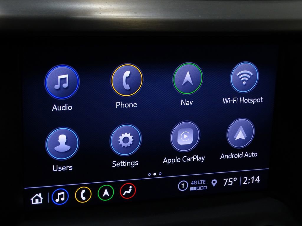 Used 2023 GMC Acadia Denali image 30