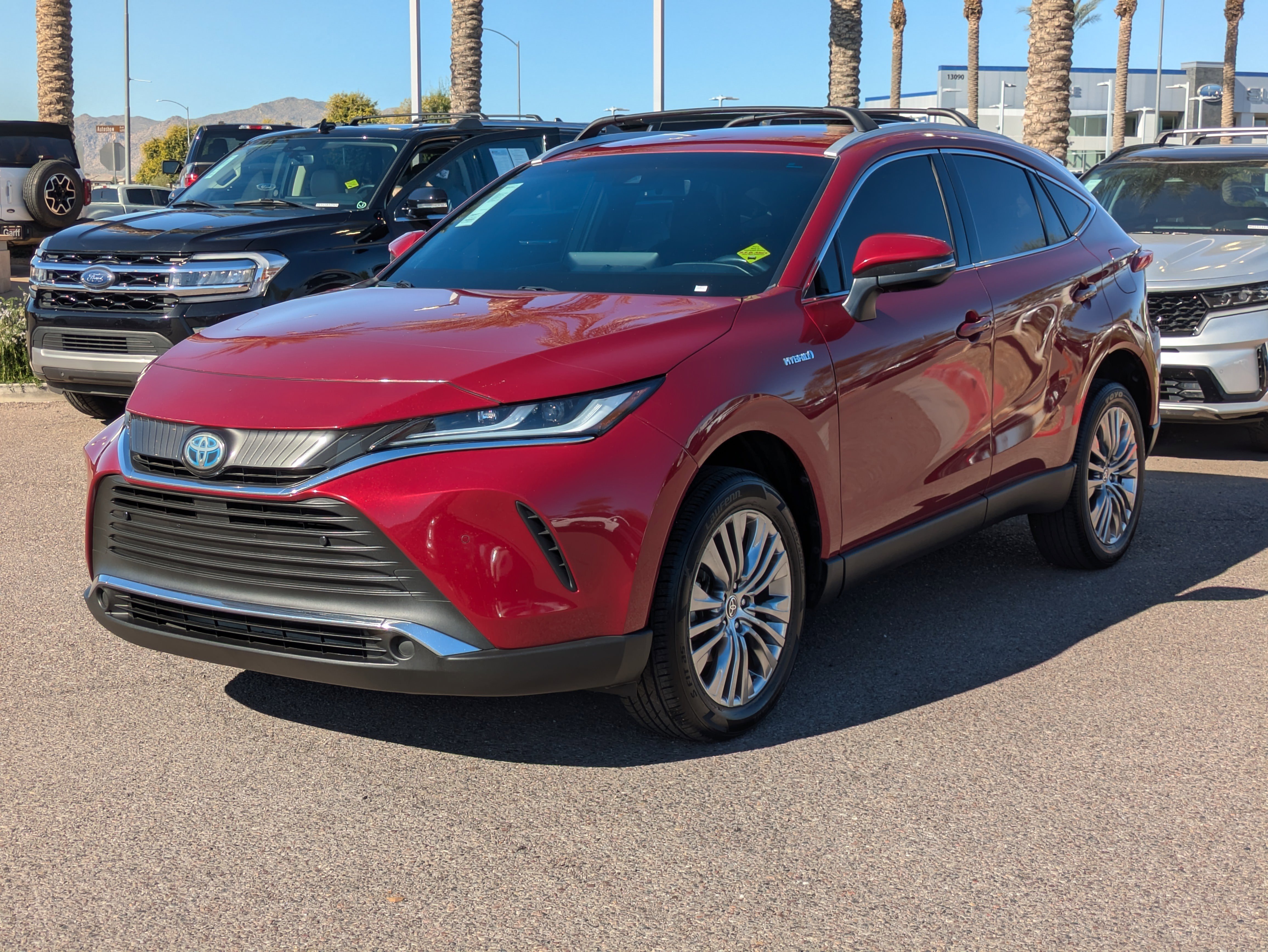 Used 2021 Toyota Venza XLE image 7