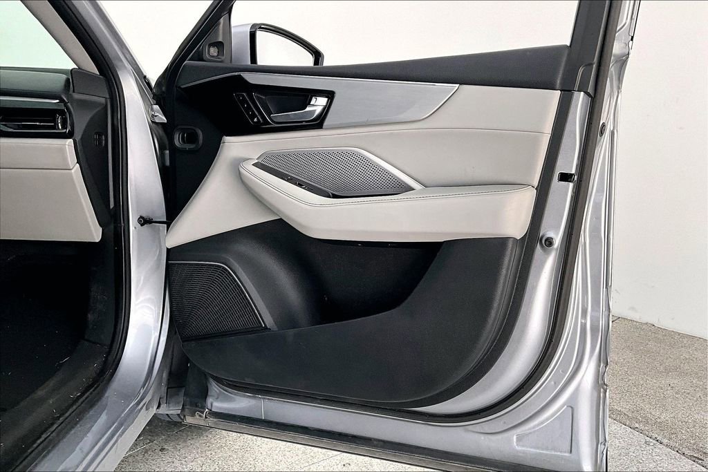 Certified 2022 Acura MDX SH-AWD w/ Technology Package image 23