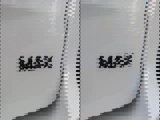 New 2025 Ford Expedition Max Platinum image 19