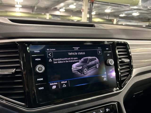 Used 2022 Volkswagen Atlas SEL image 16