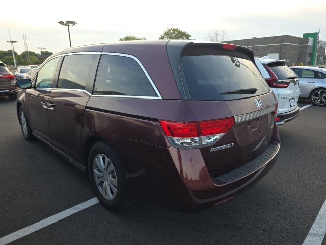 Used 2016 Honda Odyssey SE image 2