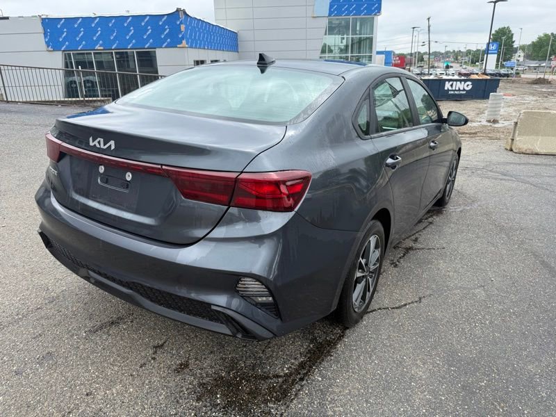 Used 2024 Kia Forte LXS FWD image 8