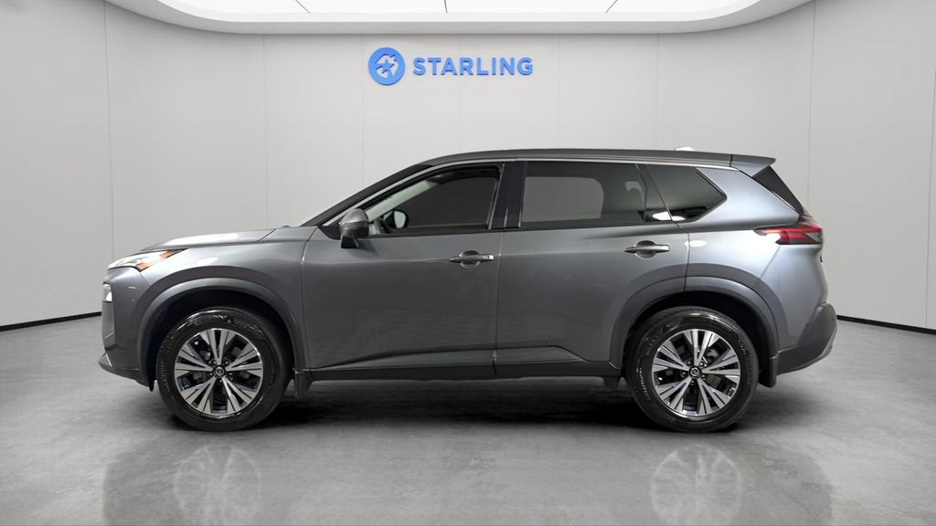 Used 2021 Nissan Rogue SV FWD image 3