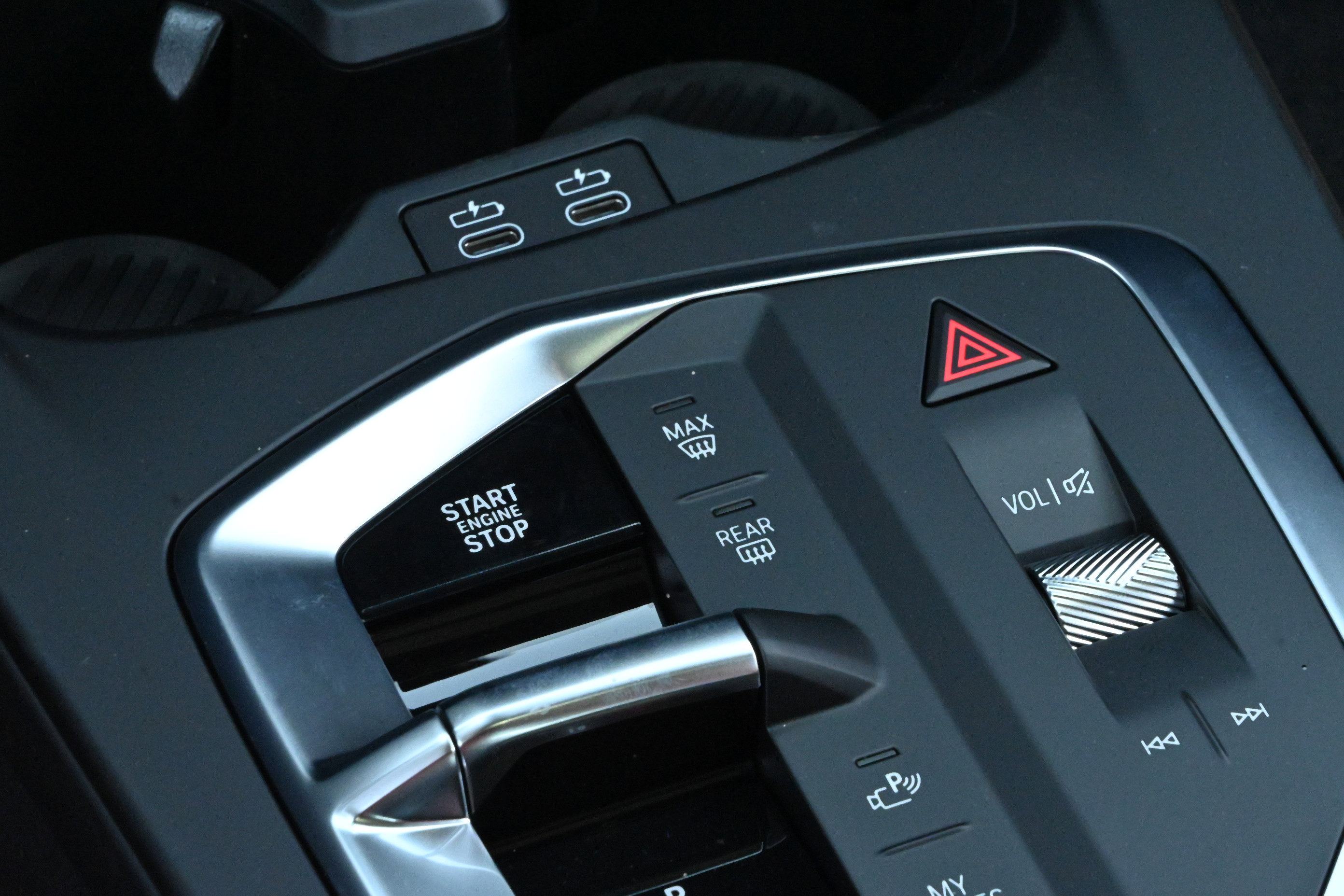 New 2026 BMW 228i w/ Technology Package FWD image 21
