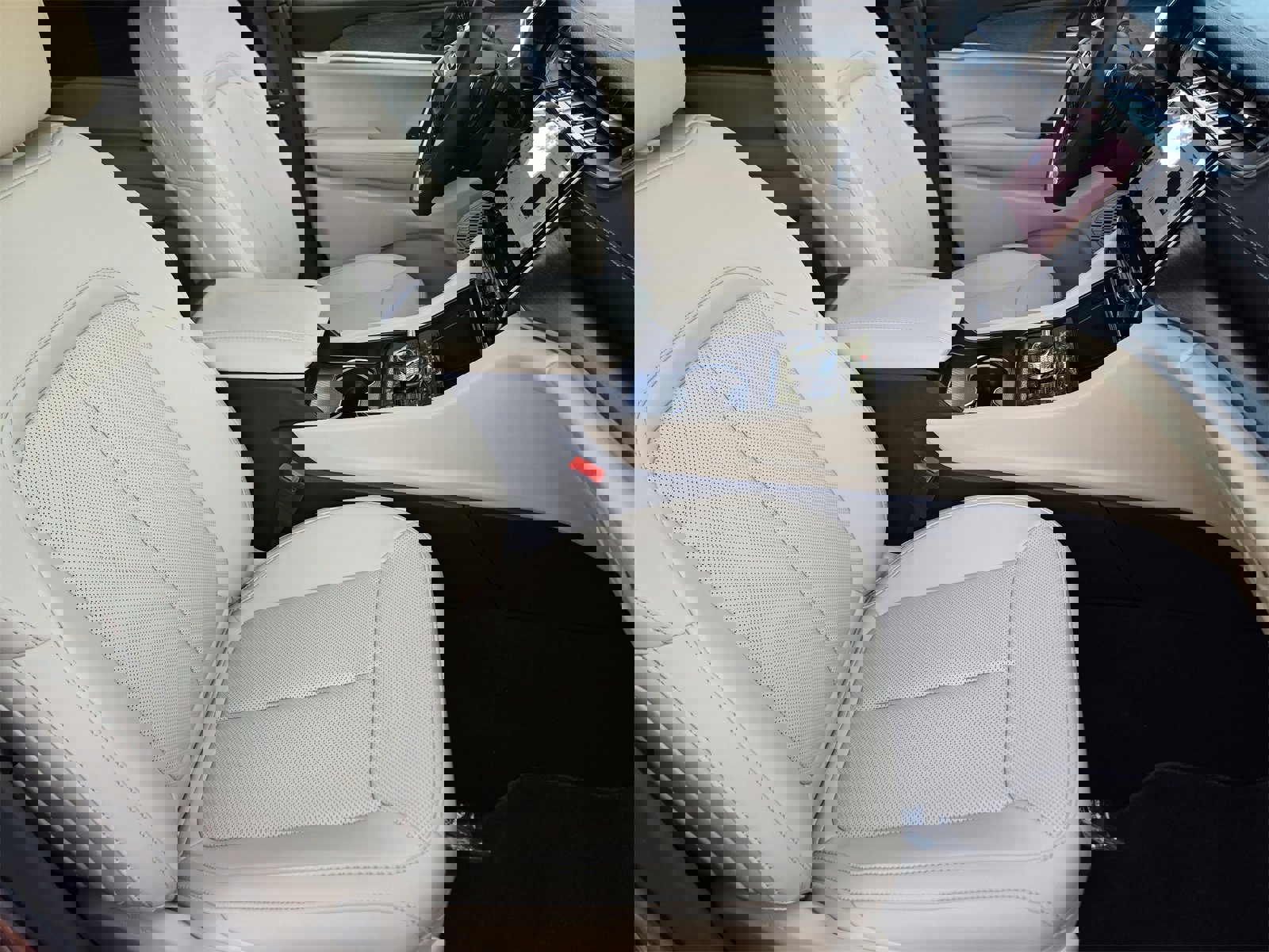 New 2025 Jeep Grand Cherokee L Limited w/ Luxury Tech Group II image 13