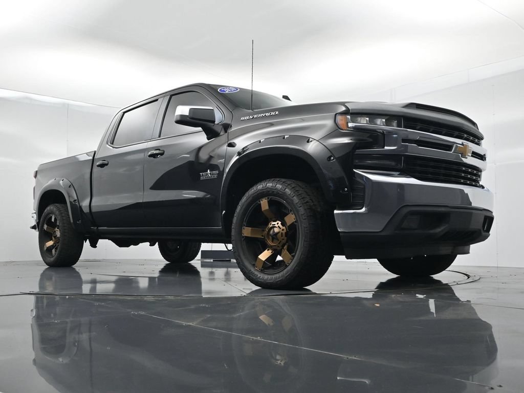 Used 2020 Chevrolet Silverado 1500 LT w/ Texas Edition RWD image 28