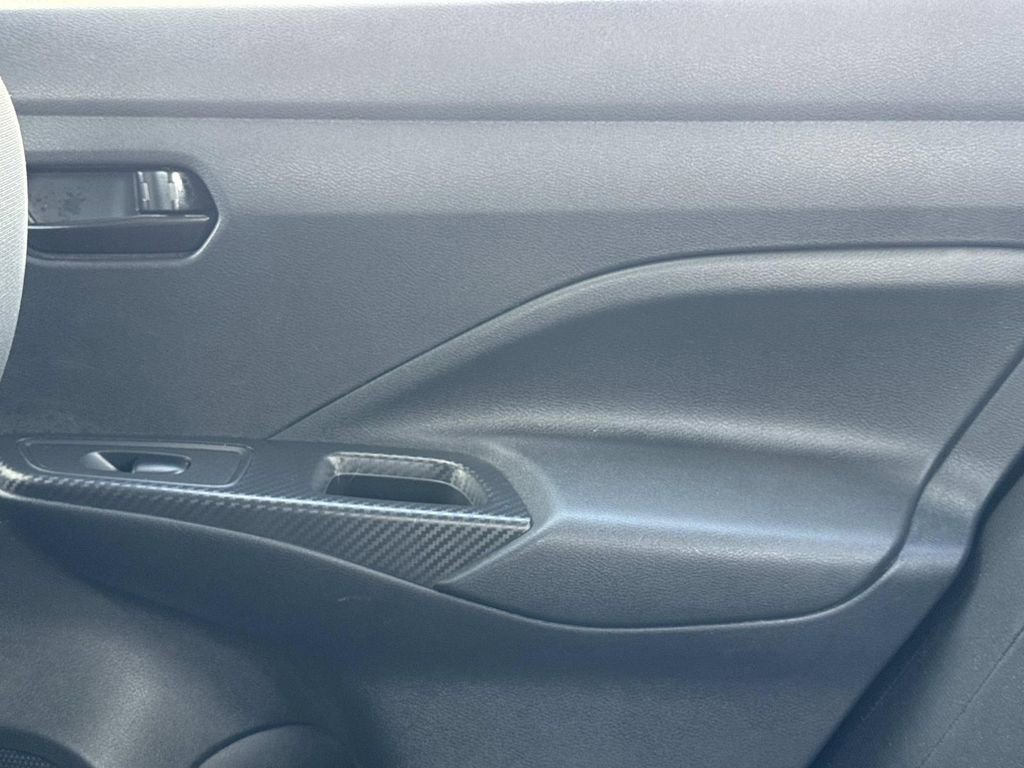 Used 2022 Nissan Versa S image 15