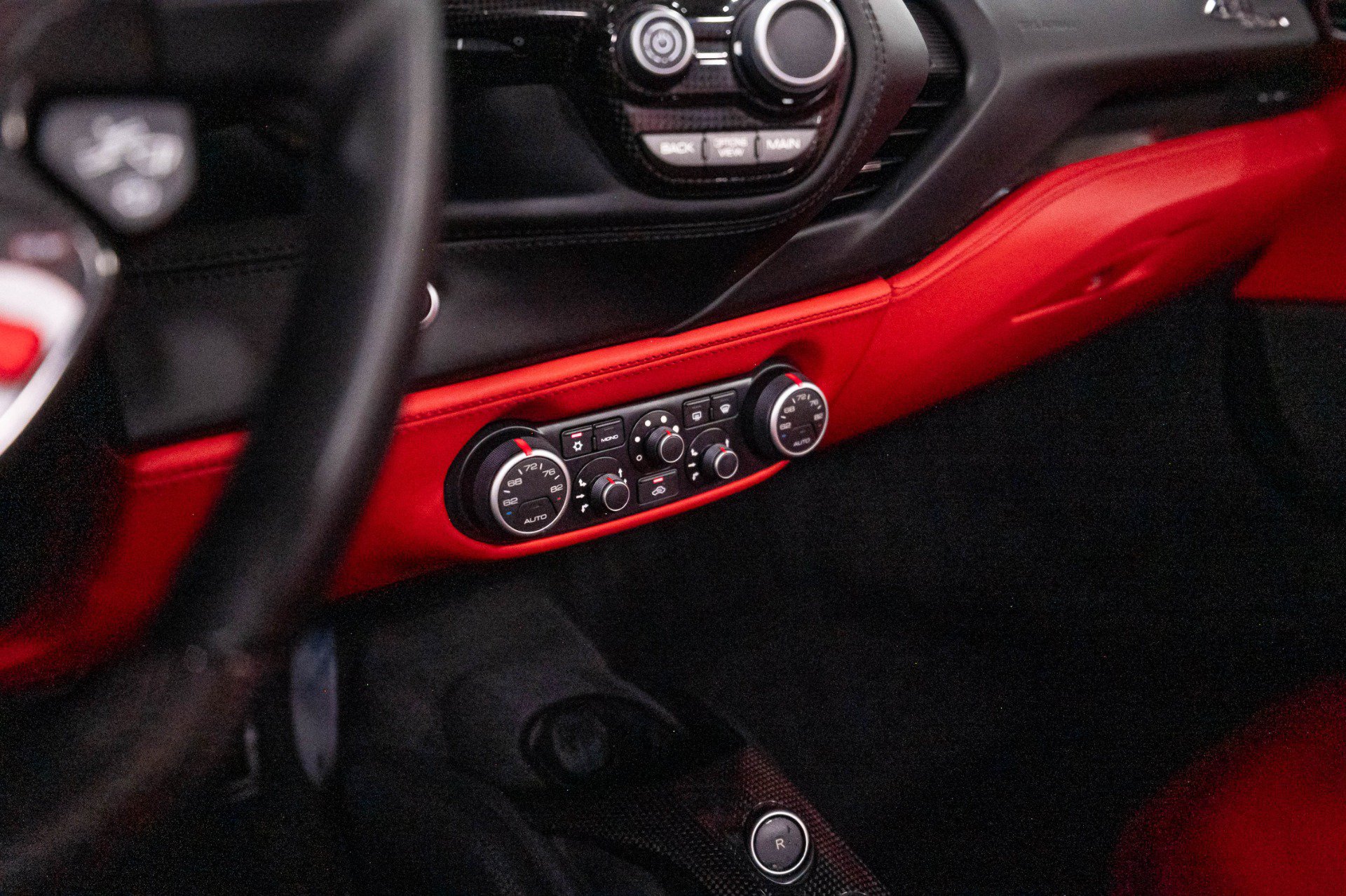Used 2018 Ferrari 488 Spider RWD image 71