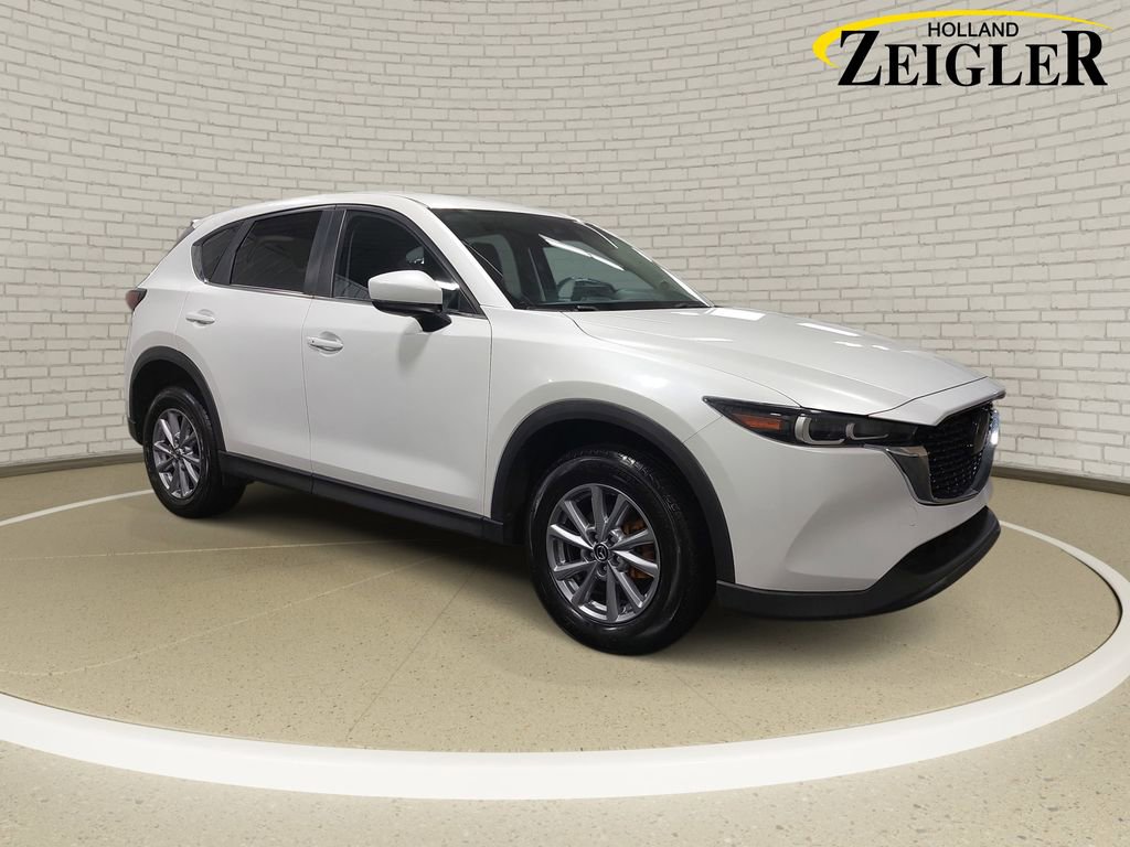 Used 2023 MAZDA CX-5 AWD 2.5 S w/ Select Package image 3