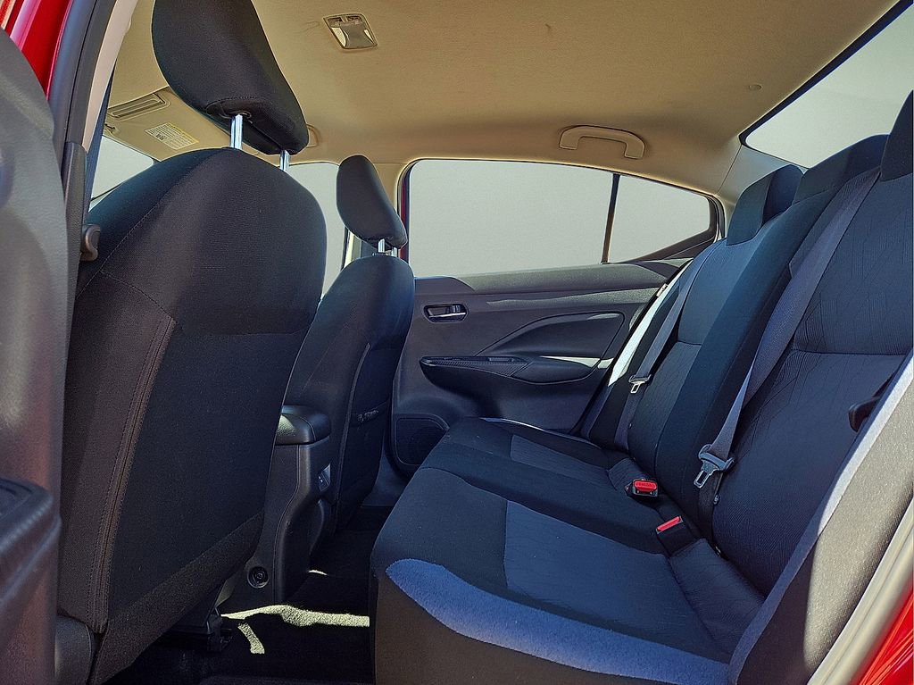 Used 2025 Nissan Versa SV image 14