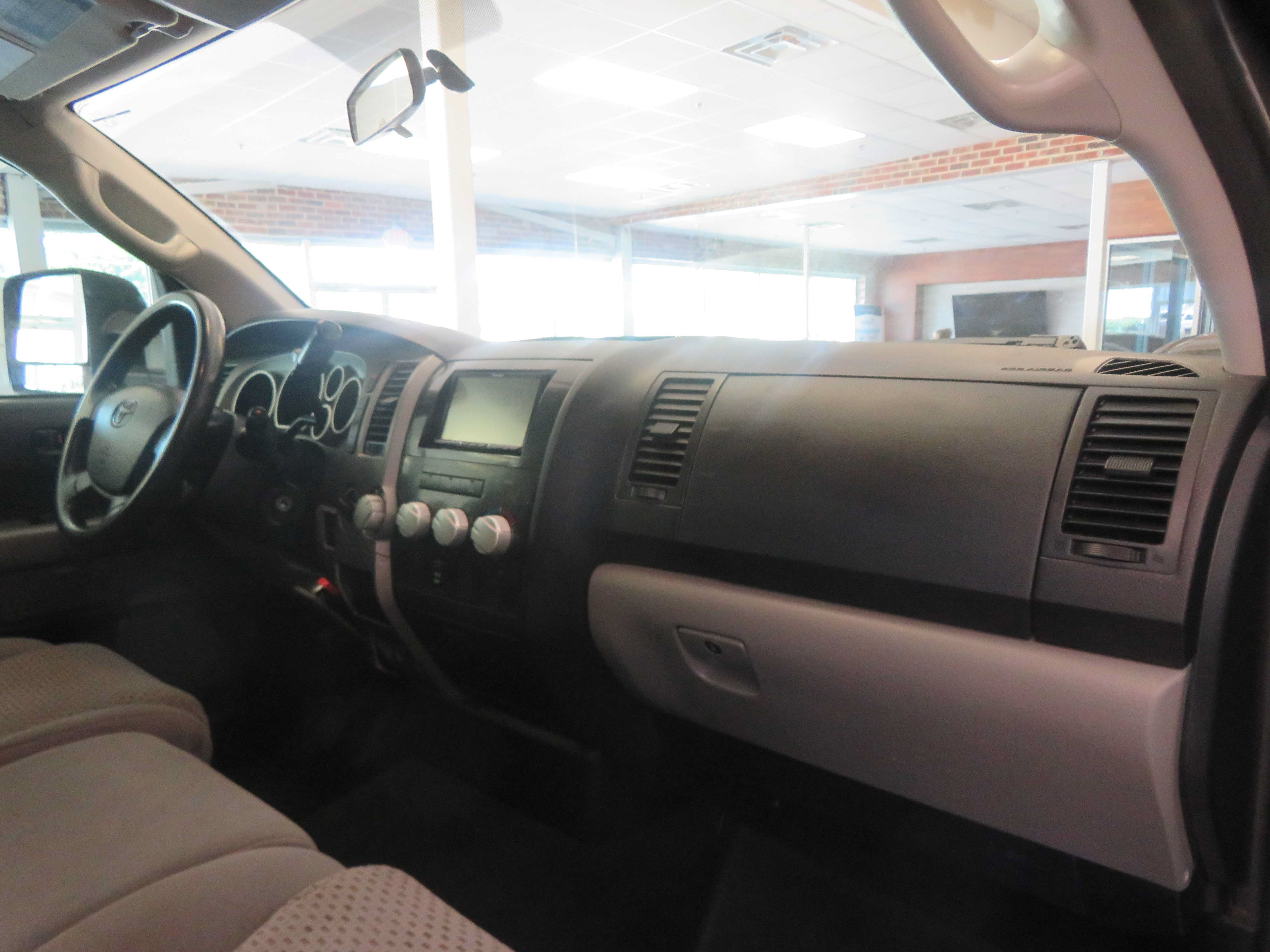 Used 2012 Toyota Tundra 4x4 Double Cab w/ Tow Pkg image 26