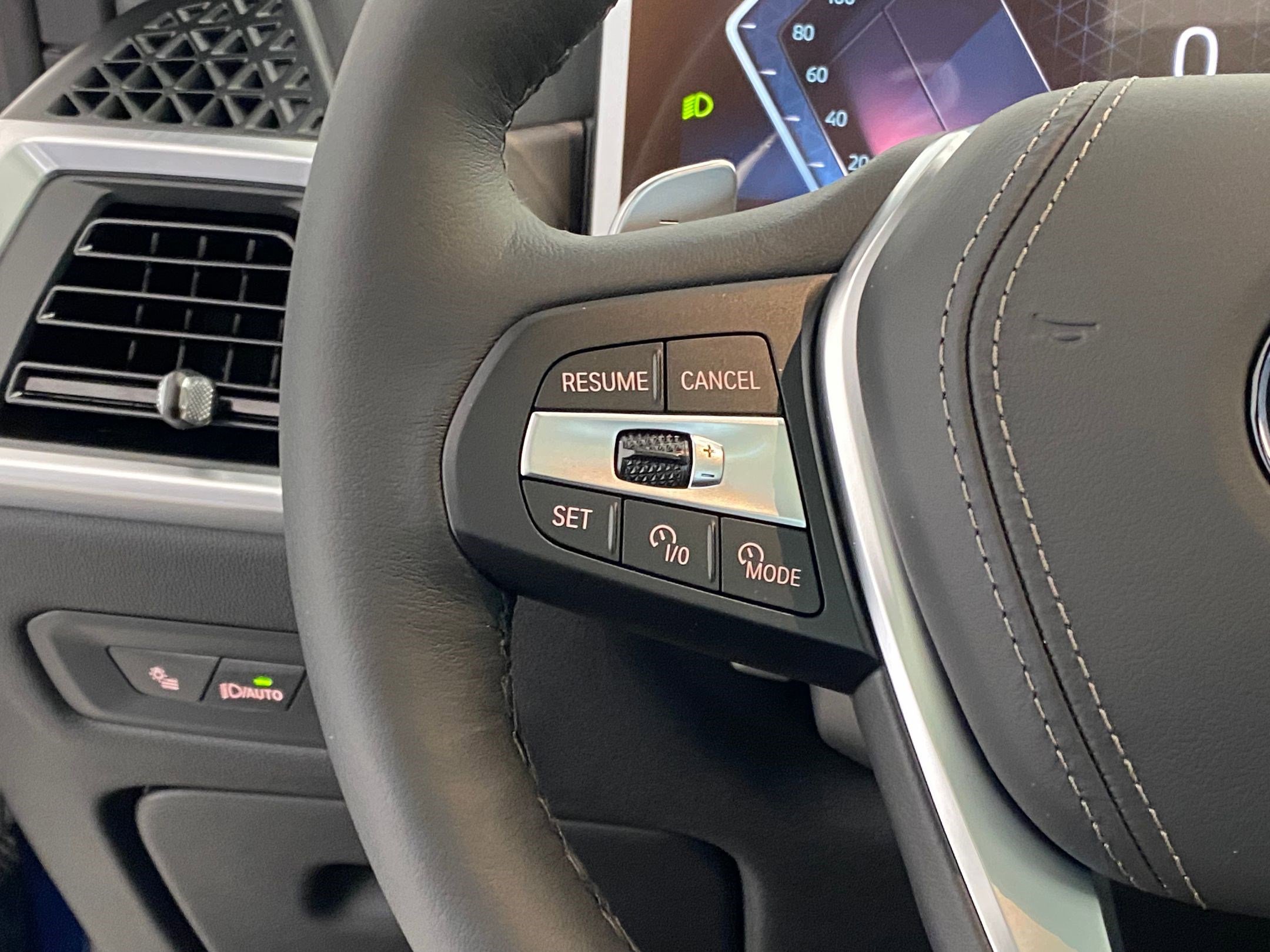 New 2026 BMW X5 xDrive40i w/ Premium Package image 18