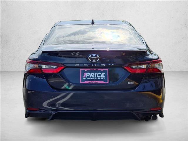 Used 2022 Toyota Camry SE w/ Convenience Package FWD image 6