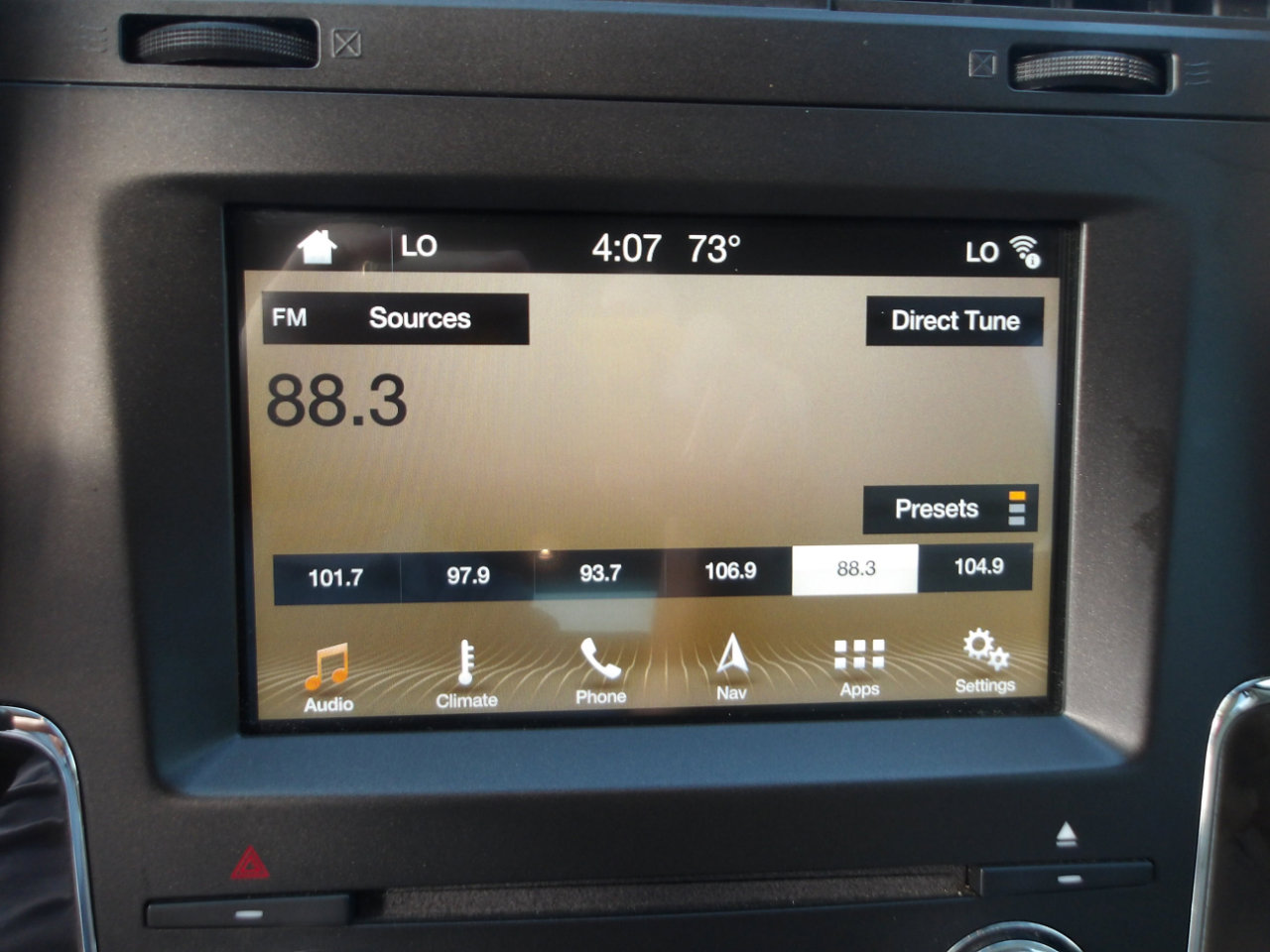 Used 2017 Lincoln Navigator Select image 22