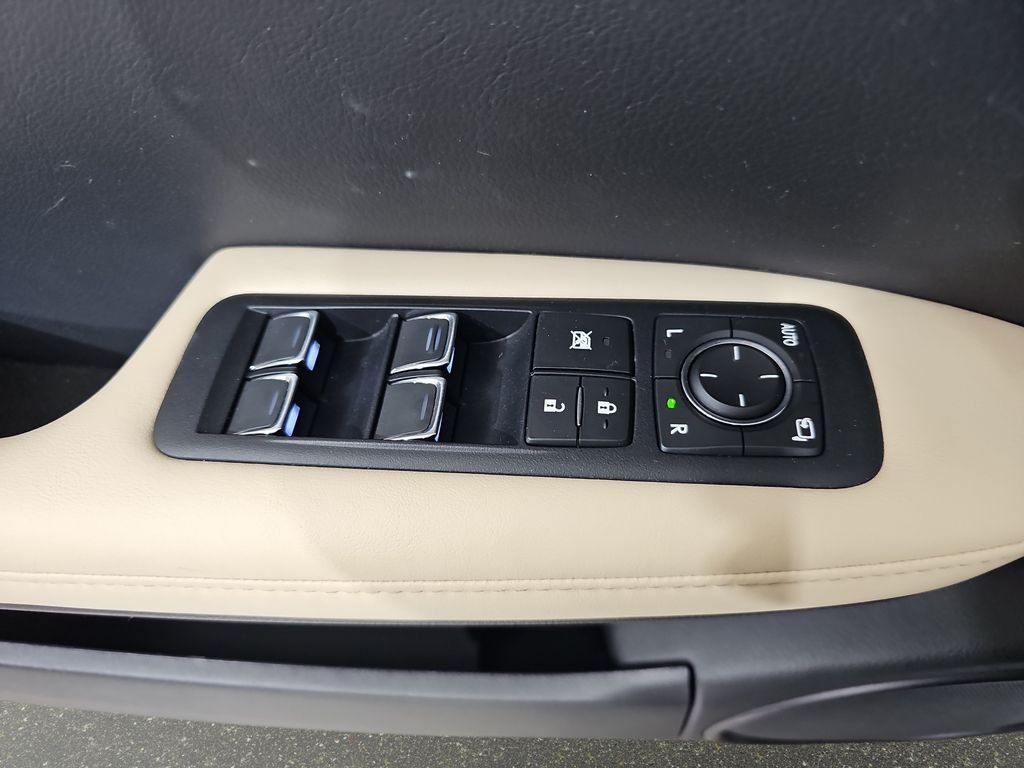 Used 2021 Lexus RX 450h AWD w/ Premium Package image 28