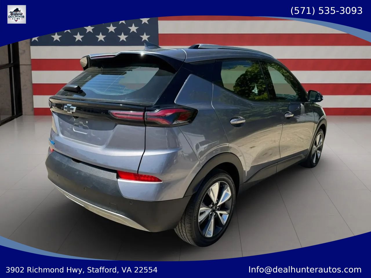 Used 2023 Chevrolet Bolt EUV LT w/ Convenience Package FWD image 6