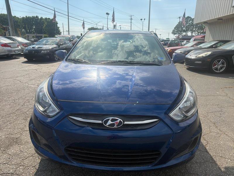 Used 2017 Hyundai Accent SE FWD image 6
