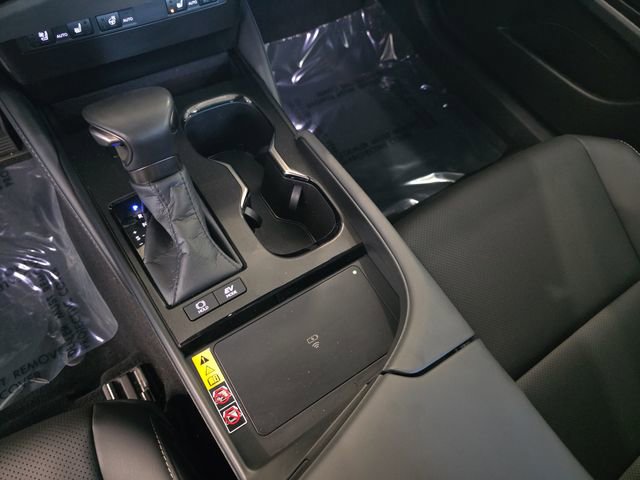 Certified 2025 Lexus ES 300h F Sport w/ Accessory Package (Z1) image 24