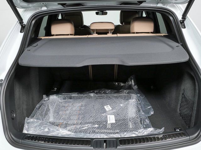 New 2026 Porsche Macan image 31