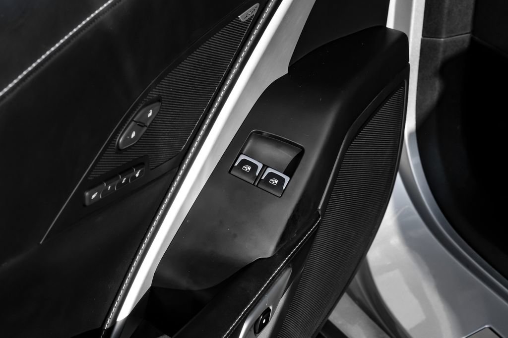 Used 2018 Chevrolet Corvette Z06 RWD image 41