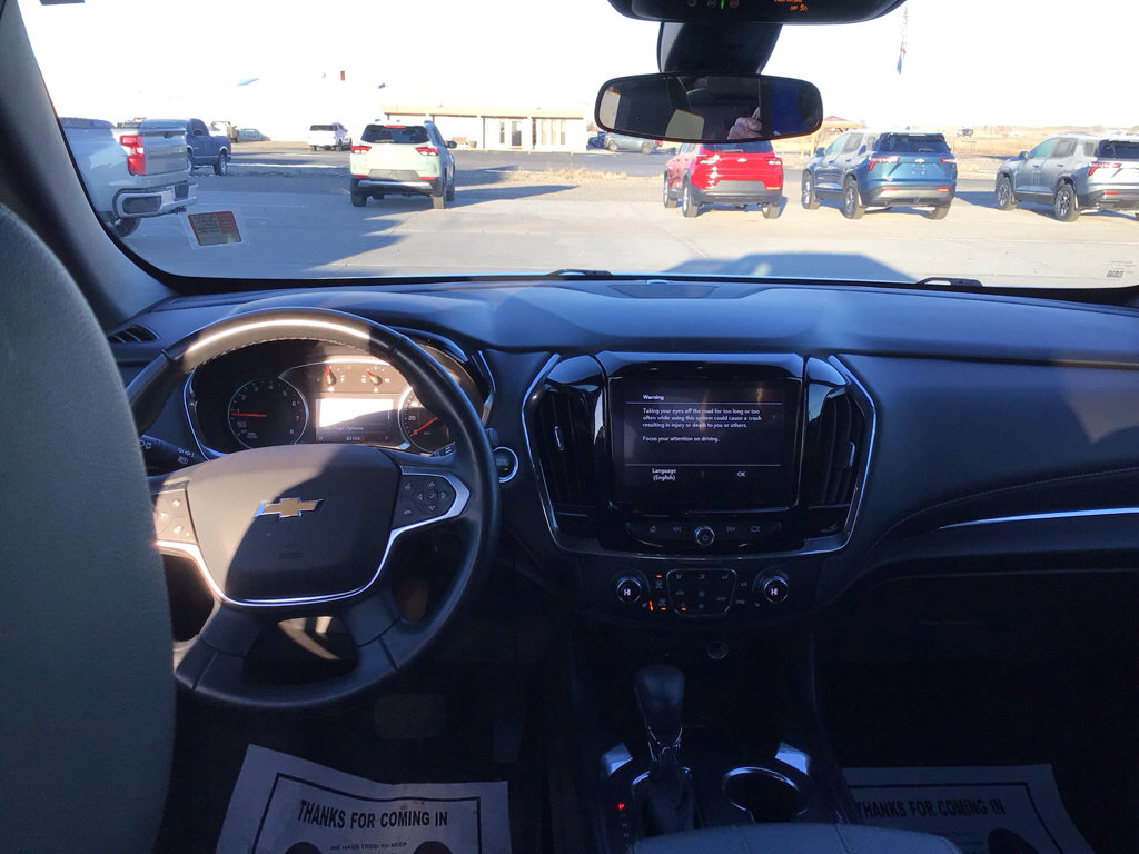 Used 2023 Chevrolet Traverse LT image 14