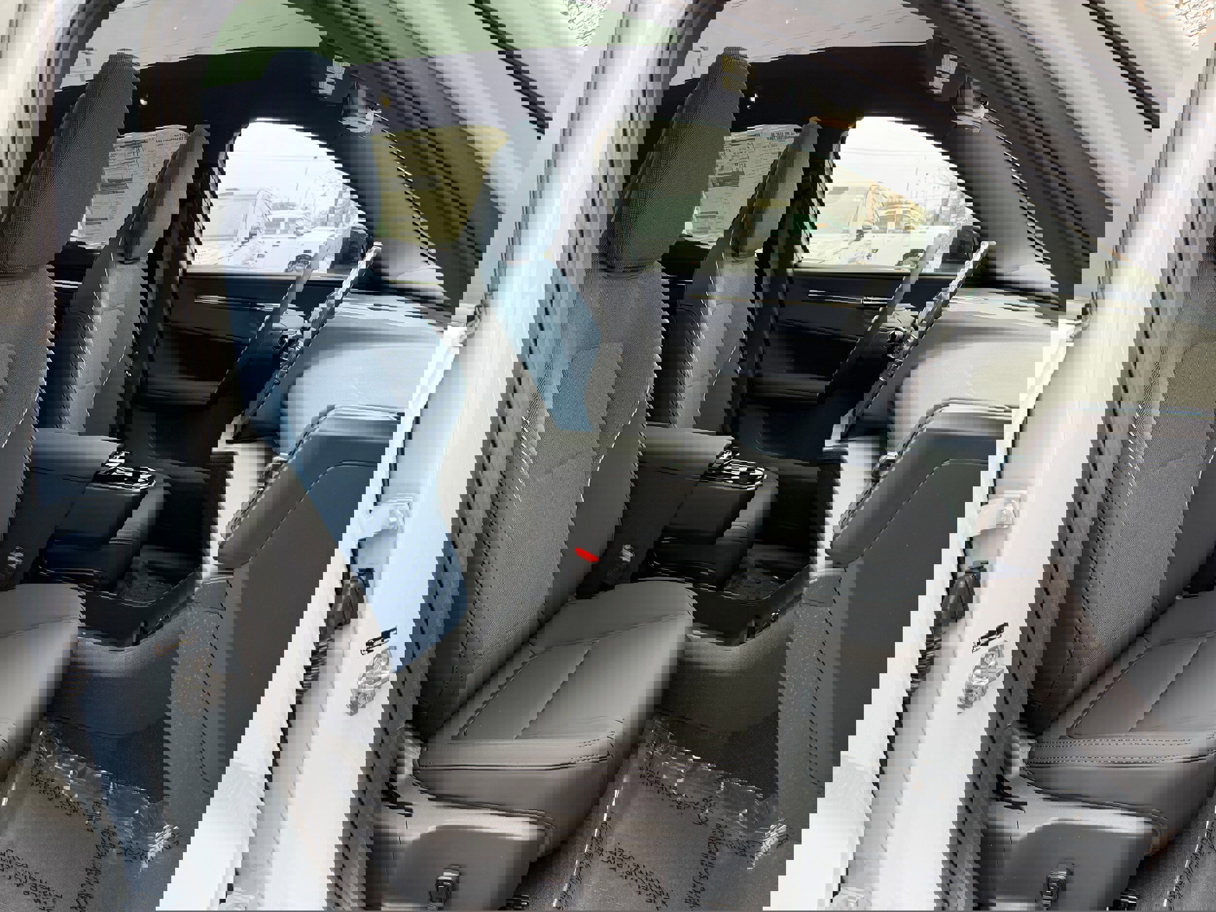 New 2026 Volvo EX30 Plus image 8