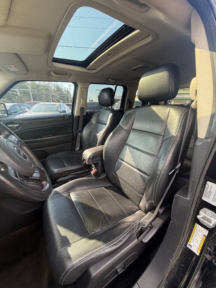 Used 2016 Jeep Patriot High Altitude FWD image 13