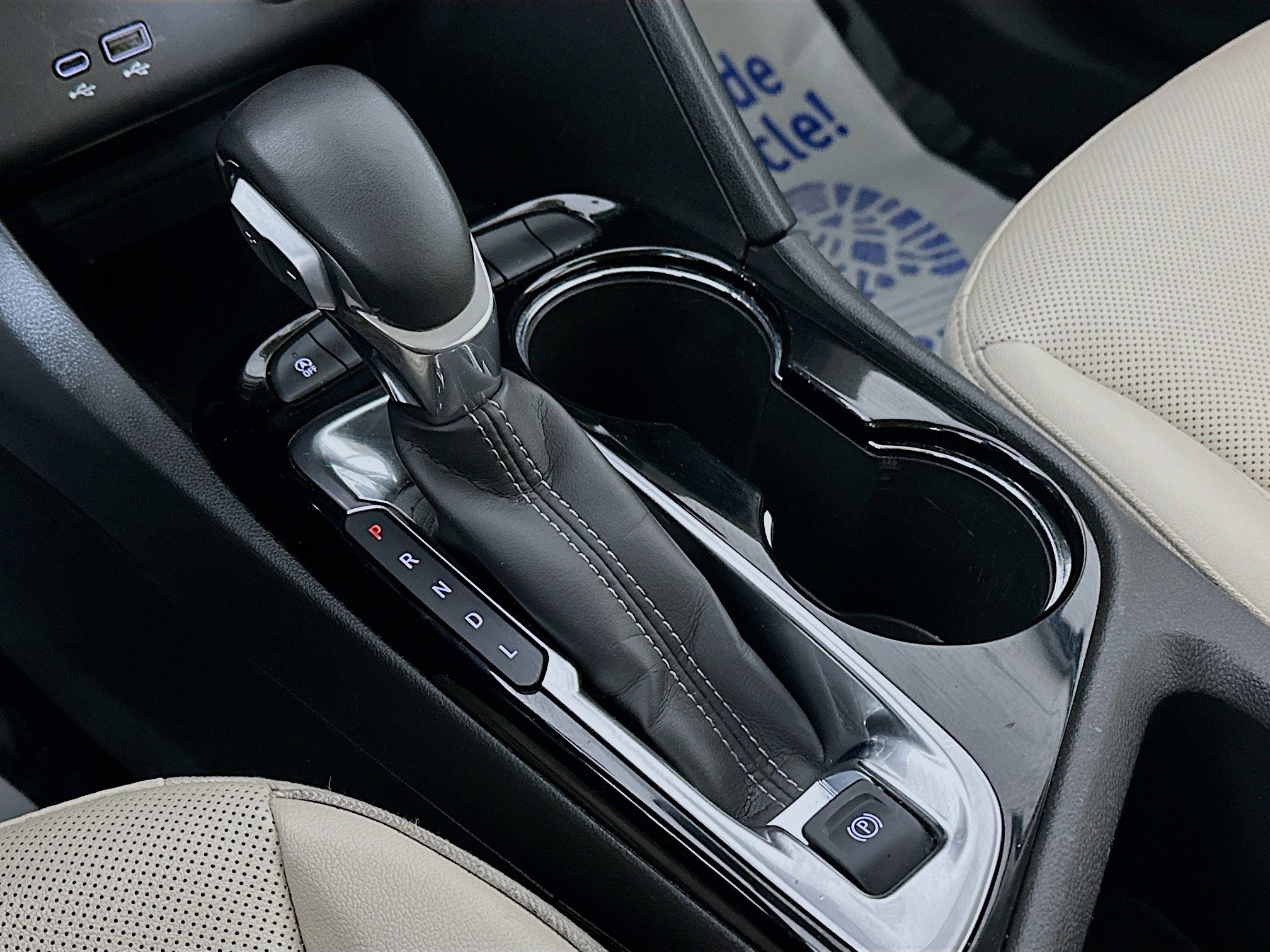 Used 2024 Buick Encore GX Sport Touring image 16