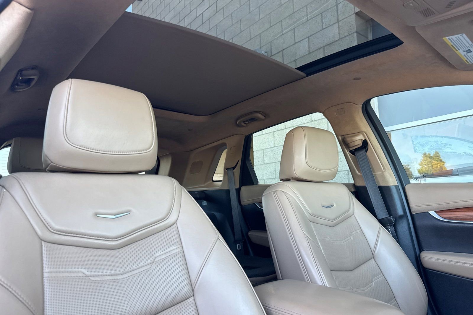 Certified 2019 Cadillac XT5 Platinum AWD/4WD image 18