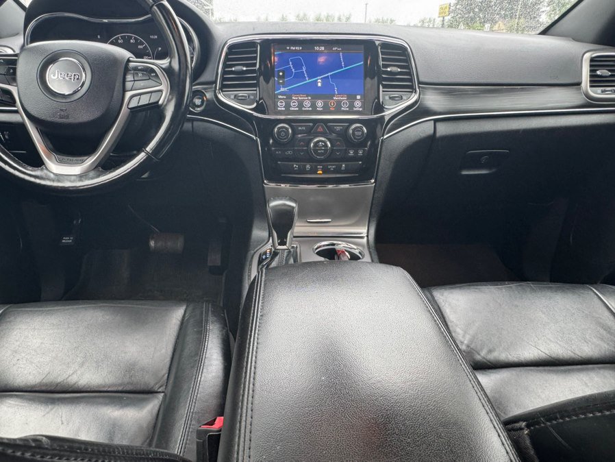 Used 2020 Jeep Grand Cherokee Limited AWD/4WD image 28