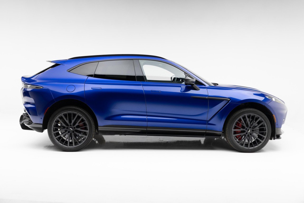 Used 2023 Aston Martin DBX 707 AWD/4WD image 15