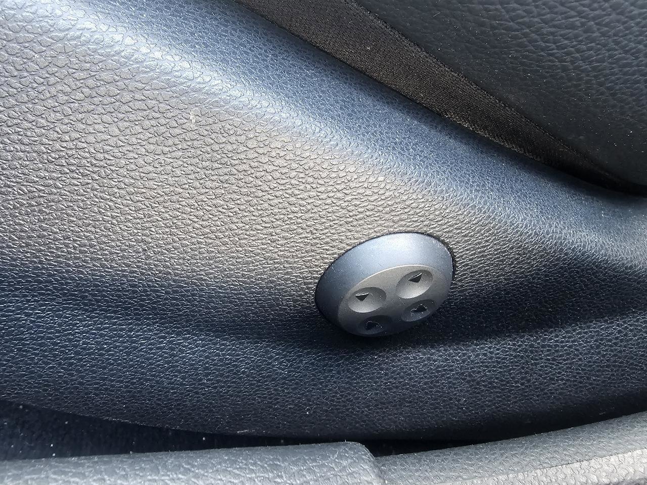 Used 2012 Mercedes-Benz C 300 4MATIC Sedan image 19