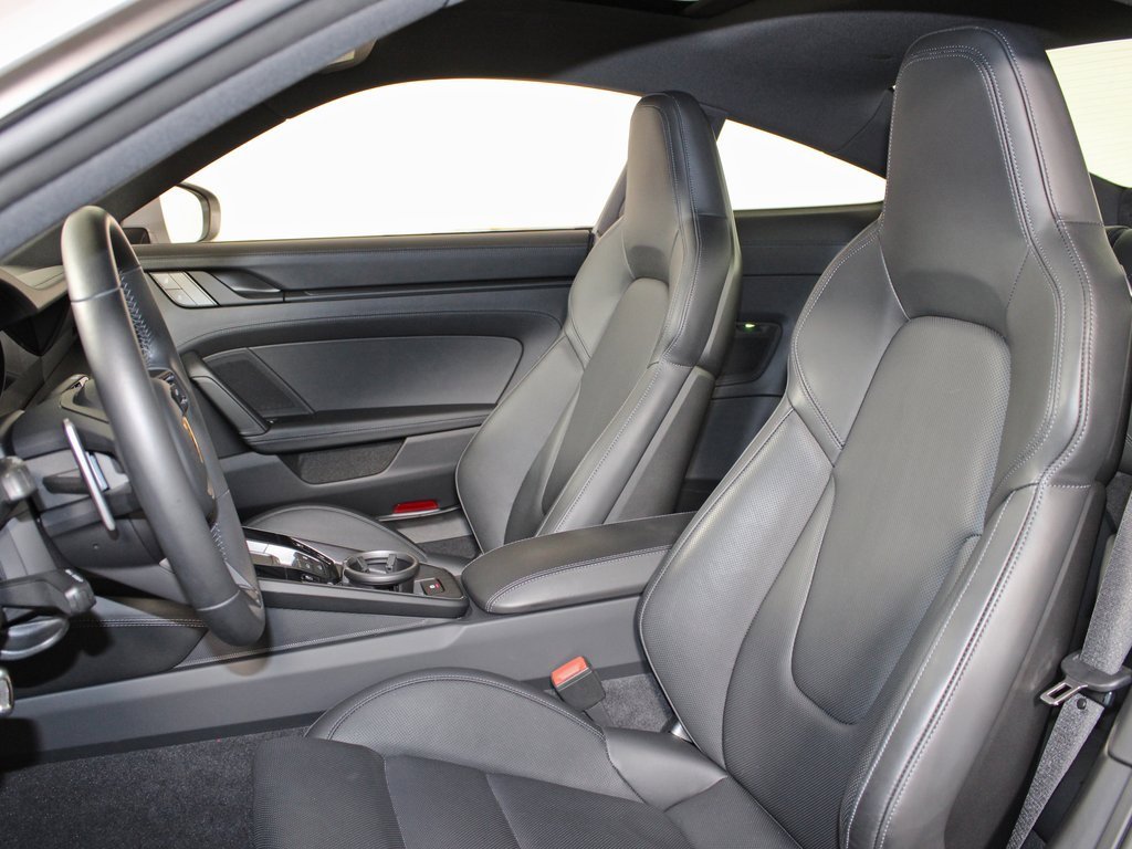 Used 2022 Porsche 911 Carrera 4 GTS image 5