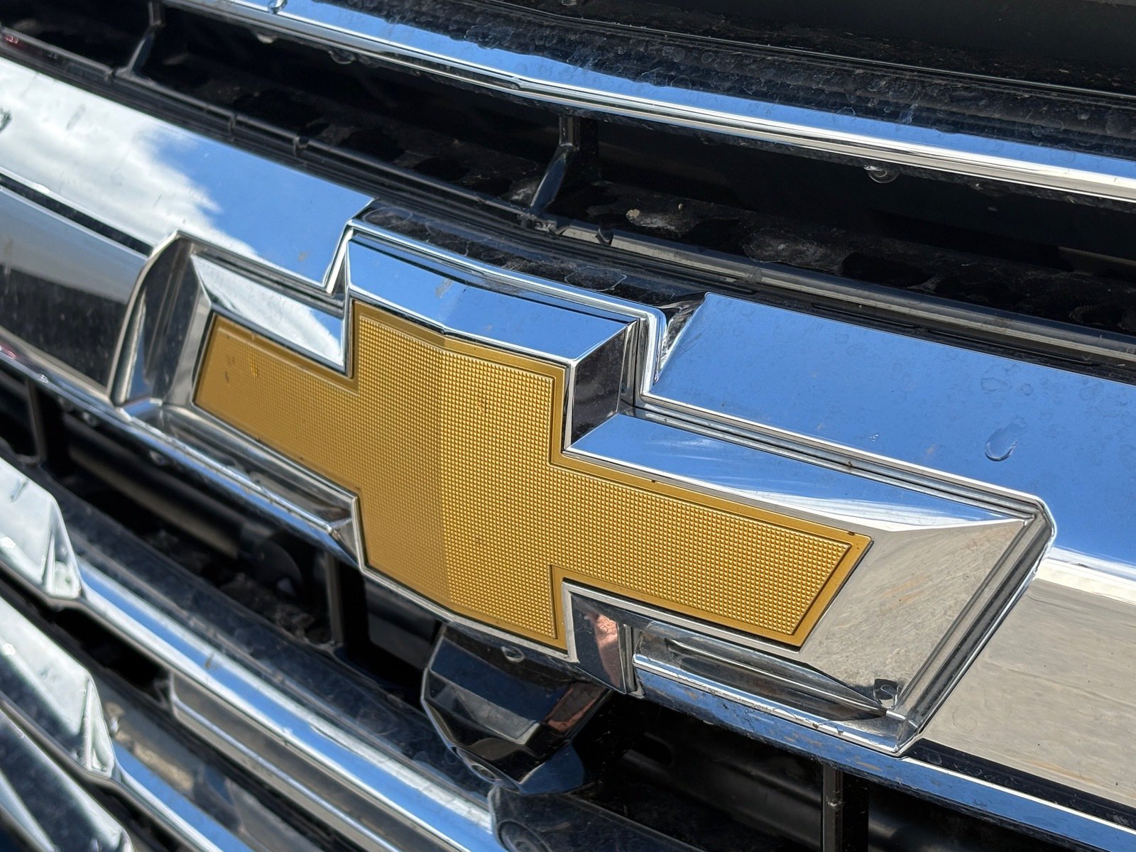 Used 2025 Chevrolet Tahoe Premier RWD image 6