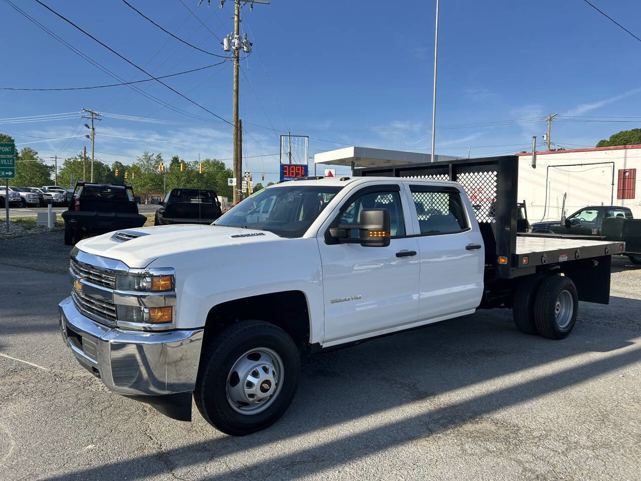 Used 2017 Chevrolet Silverado 3500 W/T w/ WT Convenience Package image 2