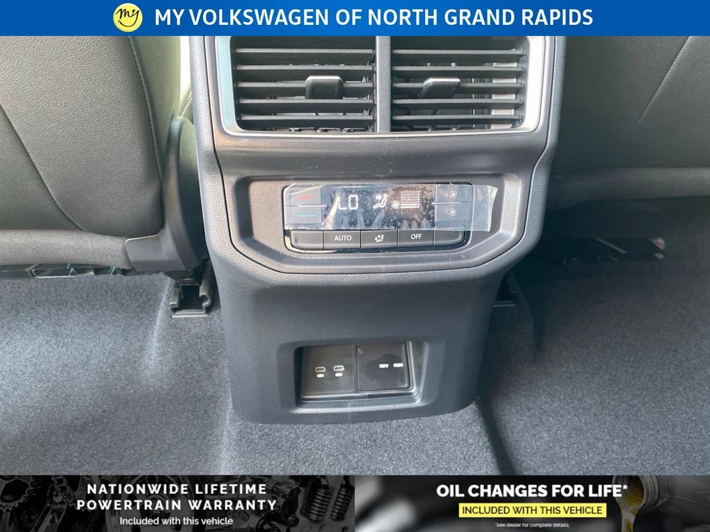 New 2026 Volkswagen Atlas SE AWD/4WD image 17
