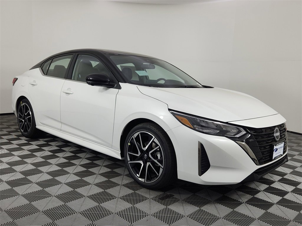 New 2025 Nissan Sentra SR w/ SR Premium Package image 6