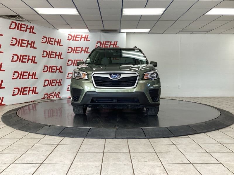 Used 2019 Subaru Forester Premium AWD/4WD image 2