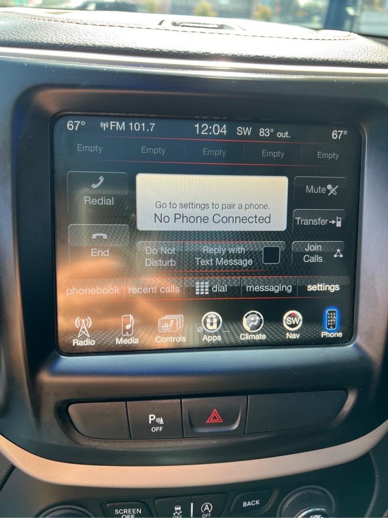 Used 2018 Jeep Cherokee Limited image 22