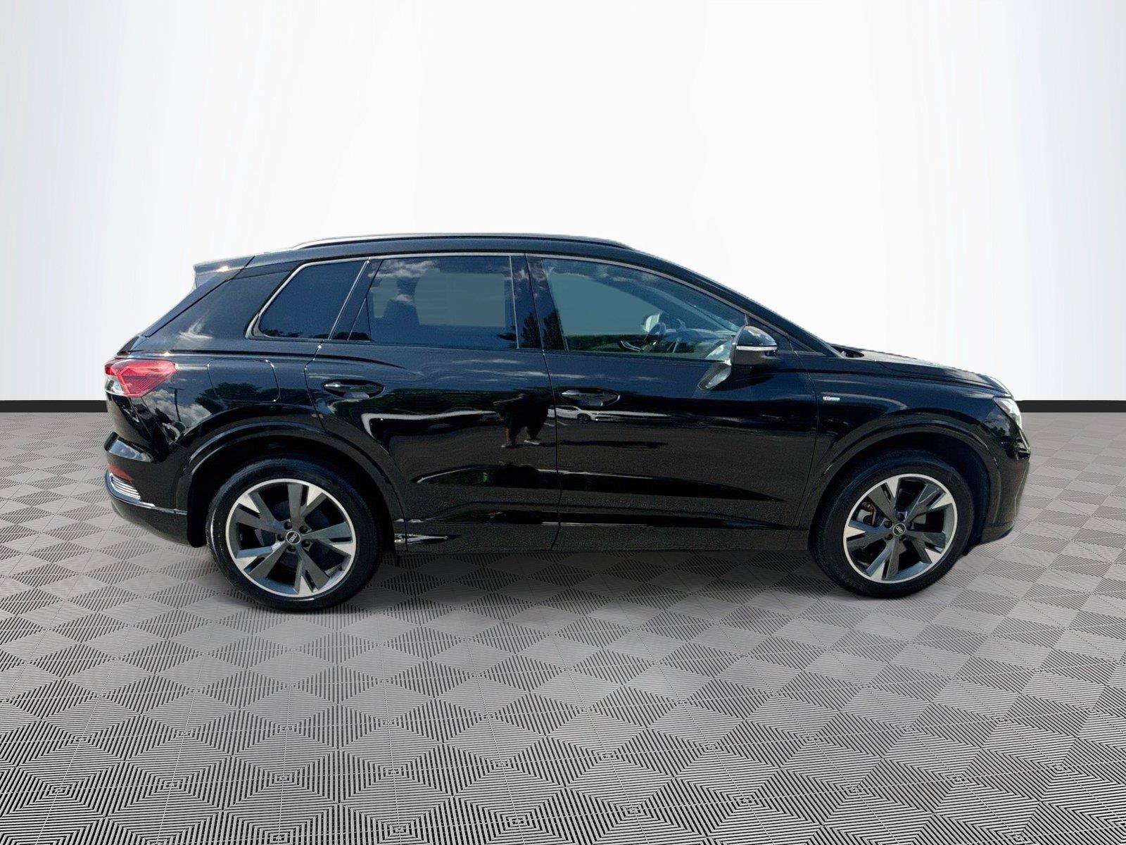Used 2023 Audi Q4 e-tron Premium Plus AWD/4WD image 8